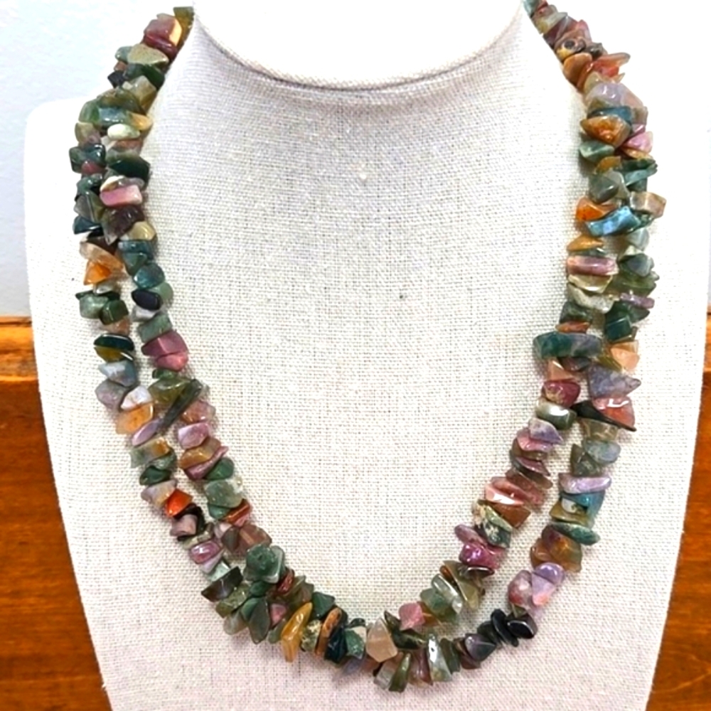 Jadeite/Quartz/Glass Chip Necklace